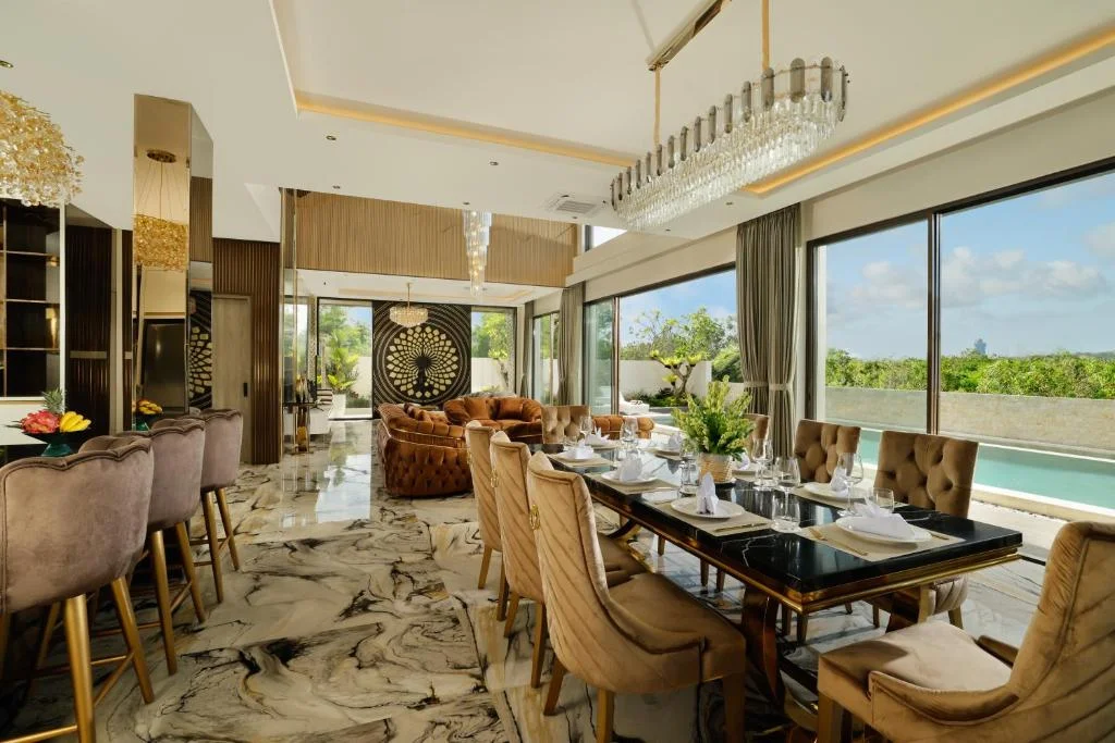Luxury 4-Bedroom Villa on Uluwatu Cliff with Rooftop Ocean View & Private Pool — image 7