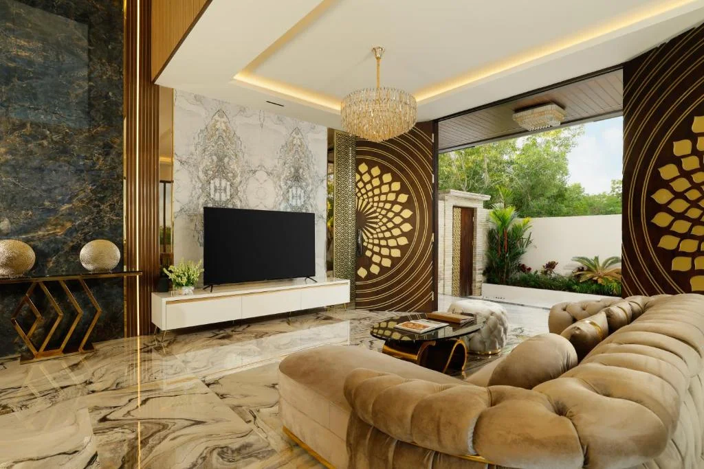 Luxury 4-Bedroom Villa on Uluwatu Cliff with Rooftop Ocean View & Private Pool — image 5