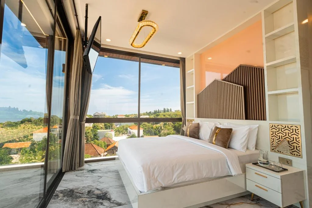 Luxury 4-Bedroom Villa on Uluwatu Cliff with Rooftop Ocean View & Private Pool — image 12