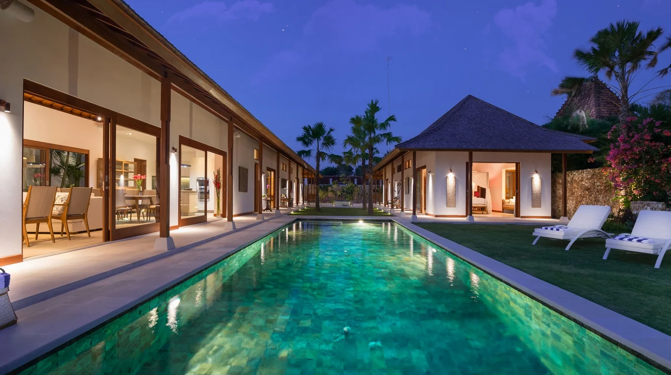 Luxury 5-Bedroom Villa in Uluwatu – Cliffside Infinity Pool & Ocean View — image 7