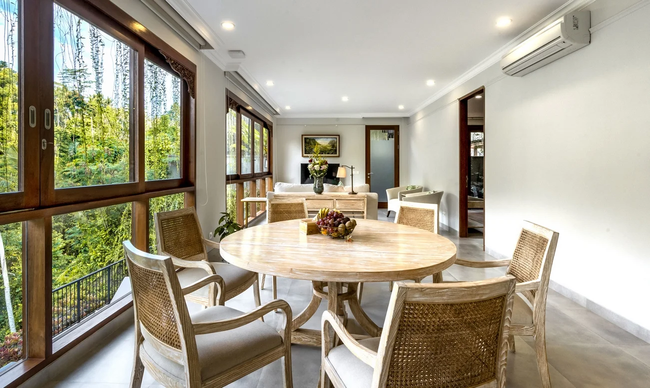 Comfortable 2-Bedroom Villa in Ubud – Infinity Pool, Rooftop & Jungle View — image 13