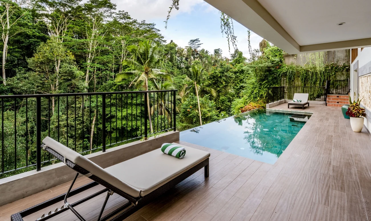 Comfortable 2-Bedroom Villa in Ubud – Infinity Pool, Rooftop & Jungle View — image 10