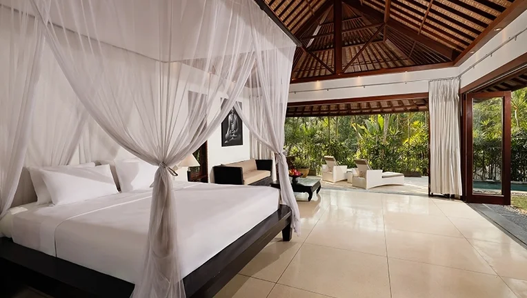 Riverside Jungle 1-Bedroom Villa in Tabanan – Private Natural Retreat — image 8