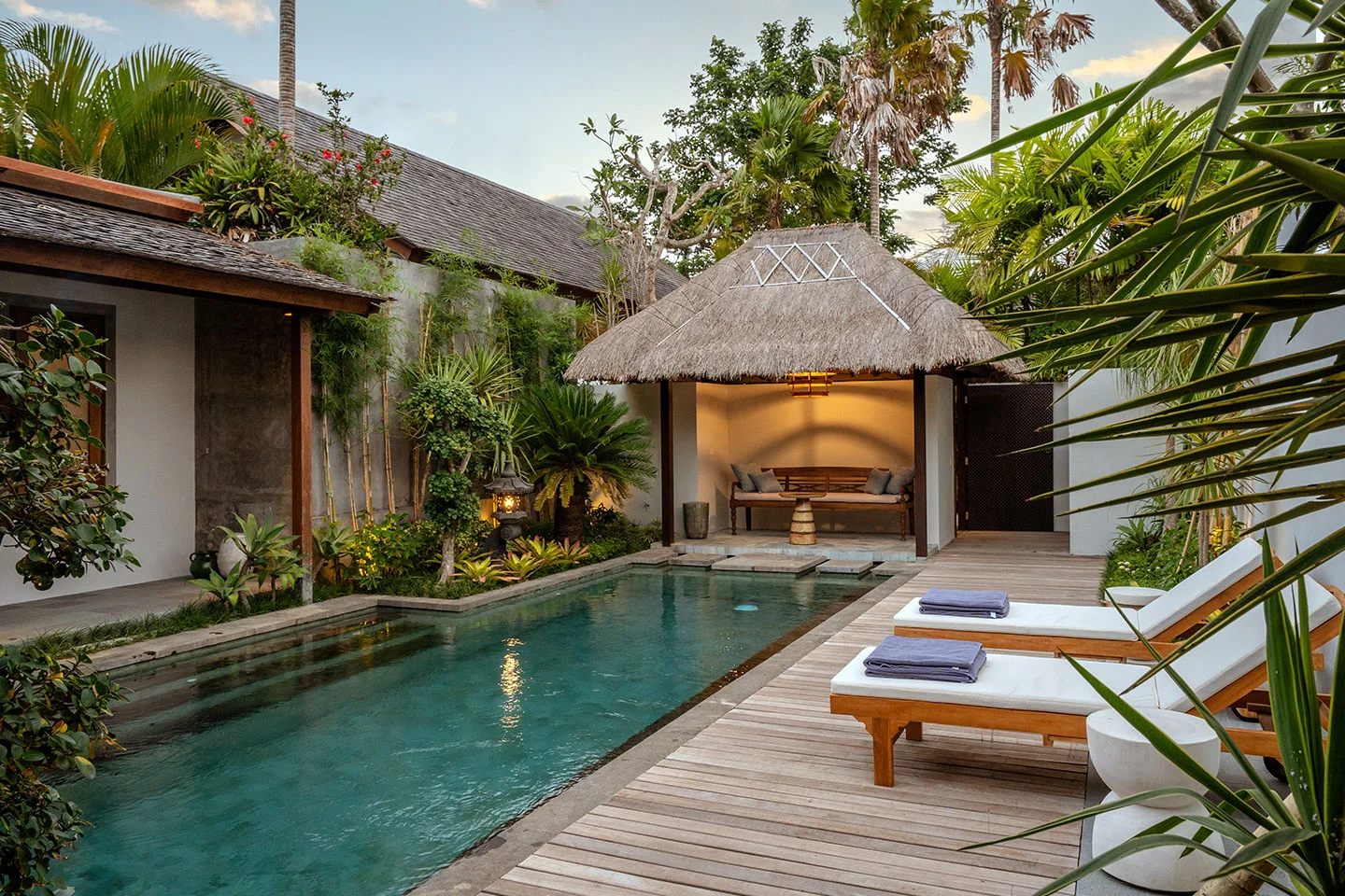 Elegant 2BR Villa with Private Pool & Open-Air Living in Canggu — image 8