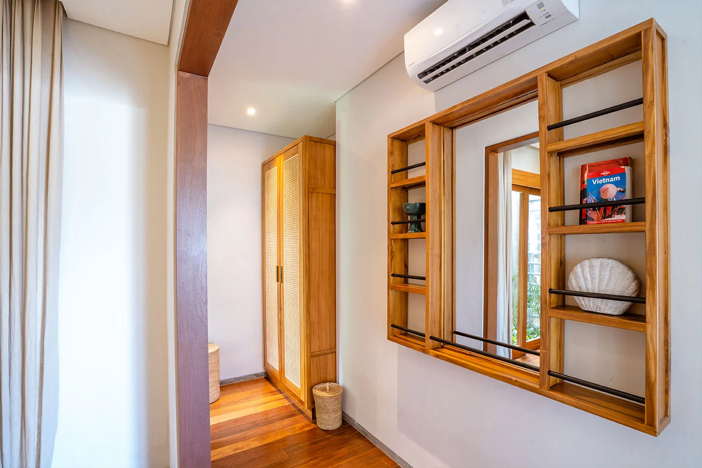 Elegant 2BR Villa with Private Pool & Open-Air Living in Canggu — image 12