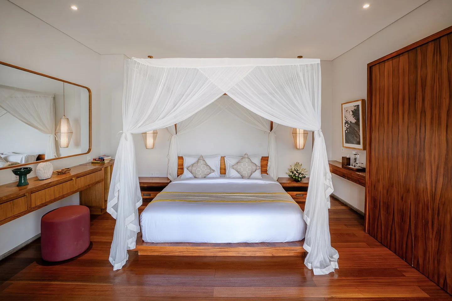 Elegant 2BR Villa with Private Pool & Open-Air Living in Canggu — image 19