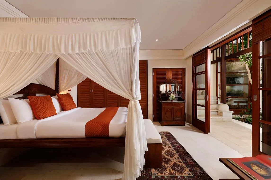 Elegant 3-Bedroom Villa with Private Pool & Balinese Touch in Jimbaran — image 13