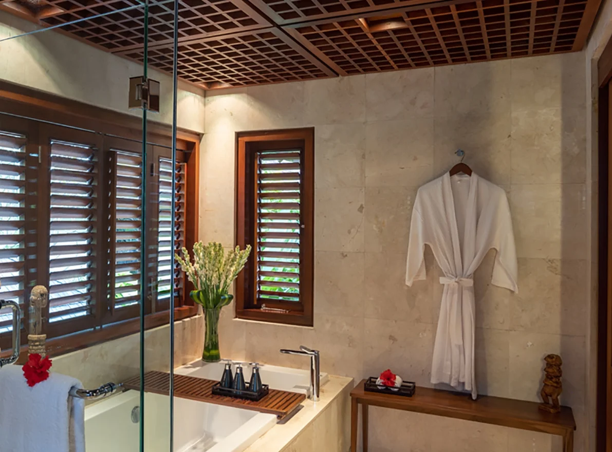 Luxury 5-Bedroom Tropical Retreat in Petitenget, Seminyak – BVI4553 — image 17