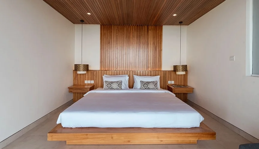 Elegant 4-Bedroom Villa with Golf View in Pecatu — image 6