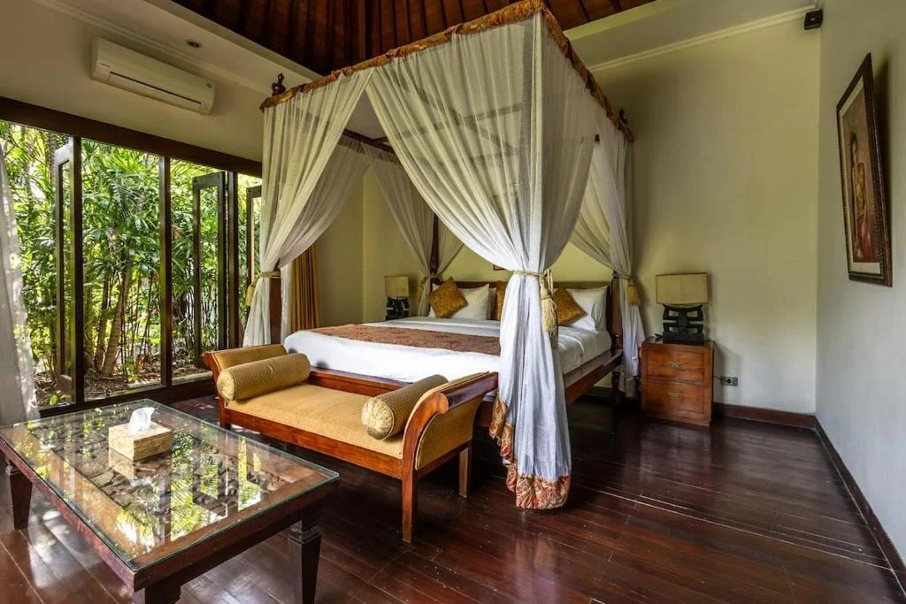 Elegant 5BR Tropical Retreat in Central Seminyak – Walk to Everything – BVI2031 — image 16
