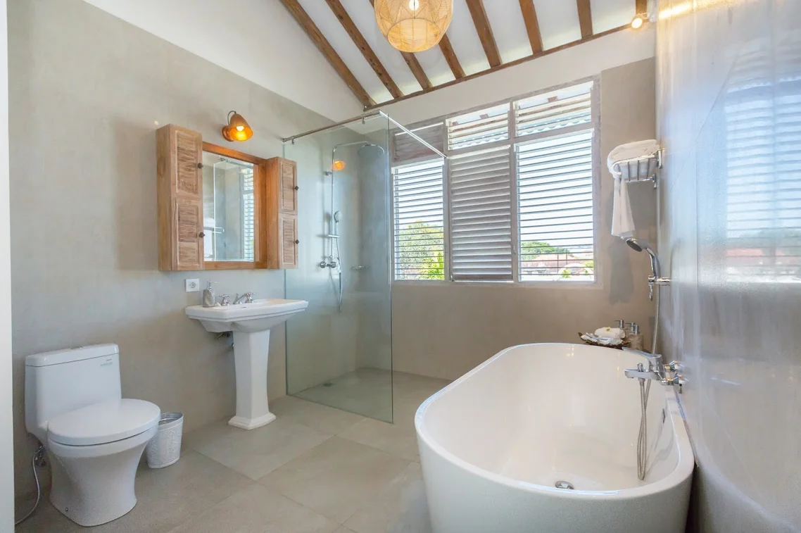 Elegant 5BR Villa in Jimbaran – Walk to Beach & Seafood Heaven – BVI9174 — image 18