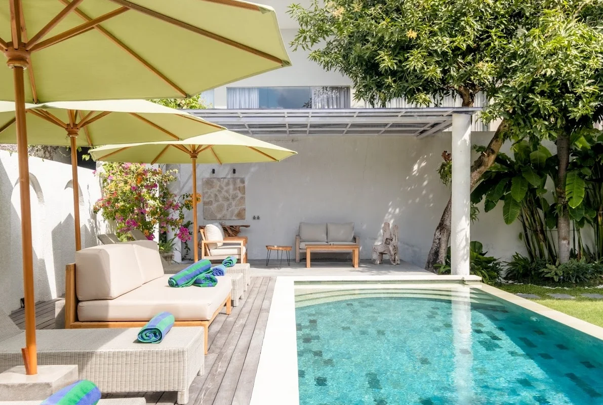 6-Bedroom Private Pool Villa Rental in Seminyak – Elegant Private Villa — image 9