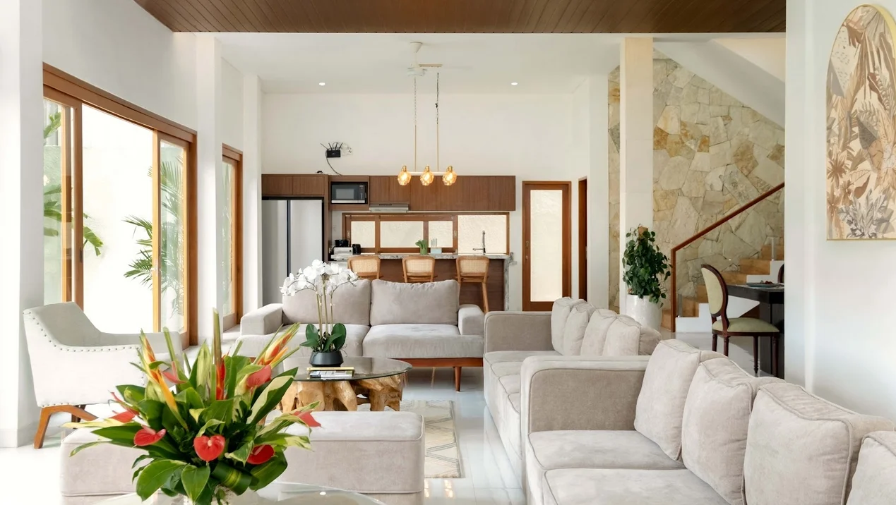6-Bedroom Private Pool Villa Rental in Seminyak – Elegant Private Villa — image 13