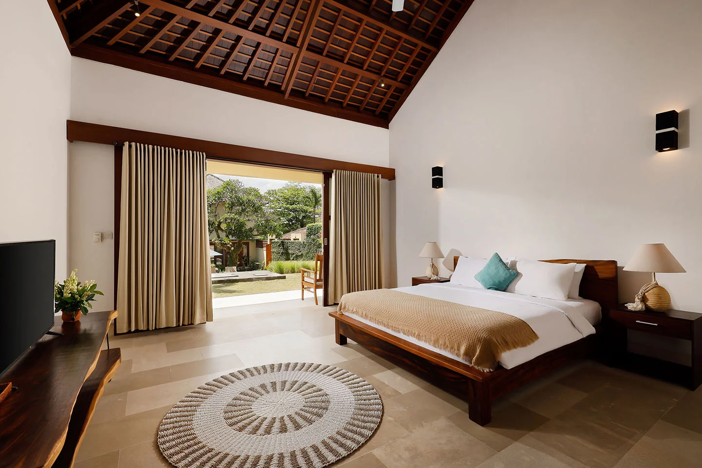 Elegant 7-Bedroom Villa Estate in Canggu – Luxury Group & Retreat Villa — image 13