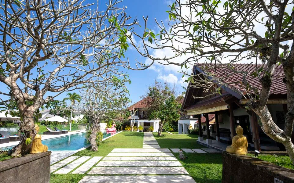 Elegant 8BR Estate in Canggu with Pool, Spa & Gym — Perfect for Retreats & Events – BVI3087 — image 6