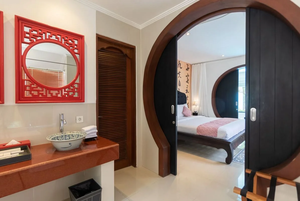 1BR Elegant Chinese-Themed Villa with Private Pool in Seminyak — image 6