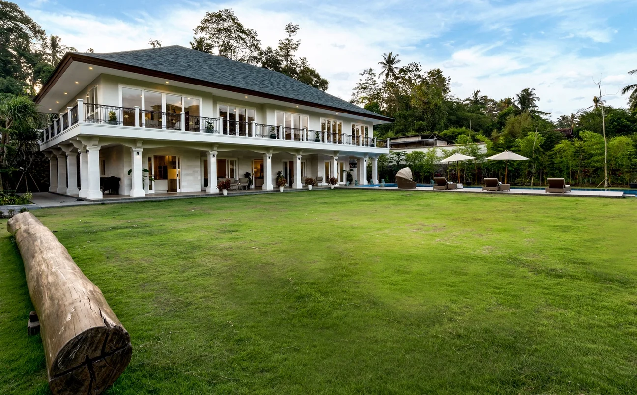 Luxury 5-Bedroom Villa in Ubud – 20m Pool, Spacious Garden & Luxury Estate — image 5