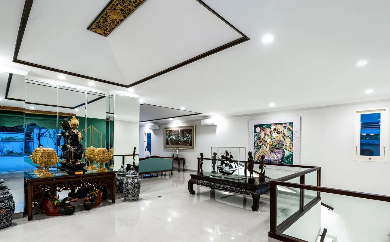 Luxury 5-Bedroom Villa in Ubud – 20m Pool, Spacious Garden & Luxury Estate — image 12