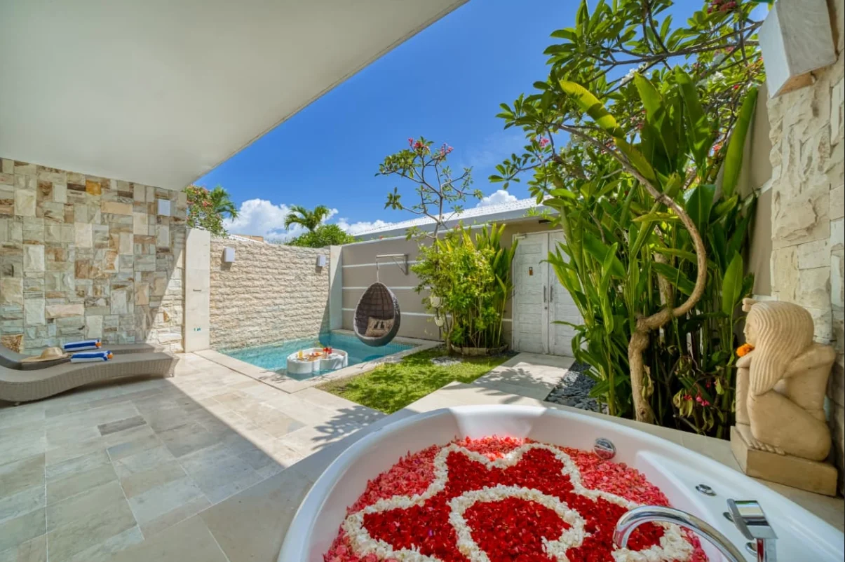 1-Bedroom Villa with Private Pool & Jacuzzi in Legian – Honeymoon Escape — image 4