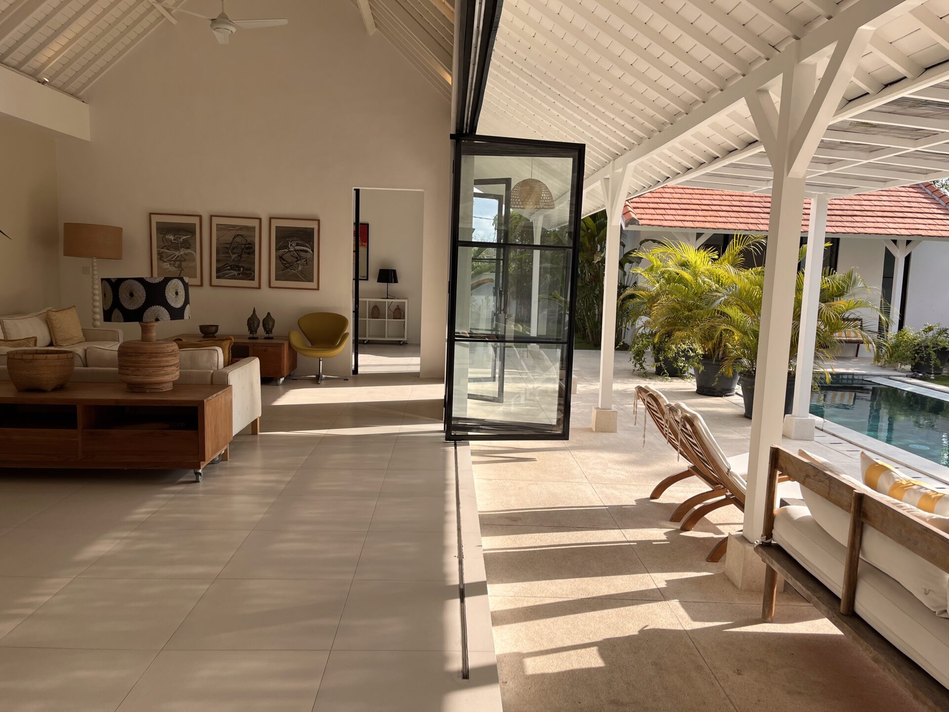 Lovely family villa in bustling Berawa — image 1