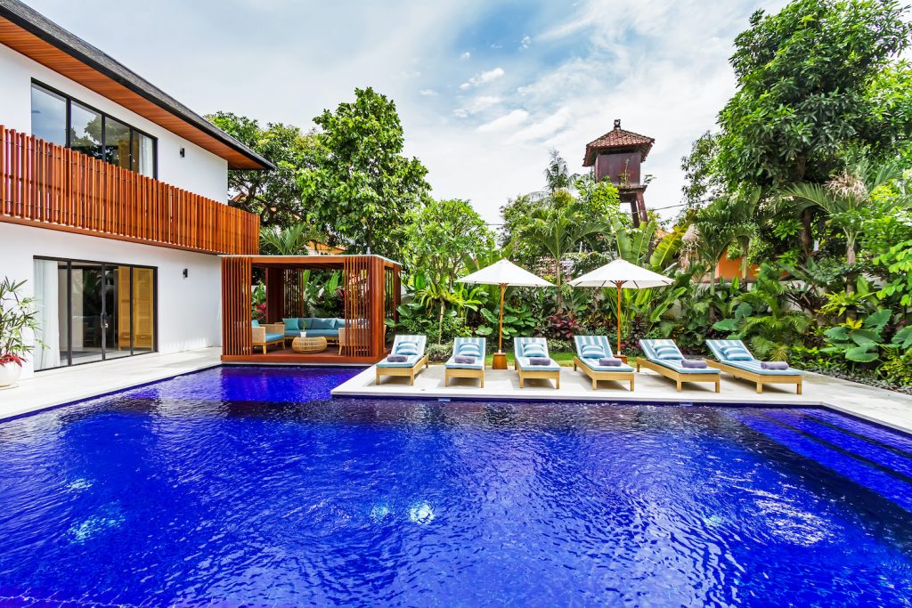 THE BOTANICAL — 6BR Villa Rental in Seminyak — image 4