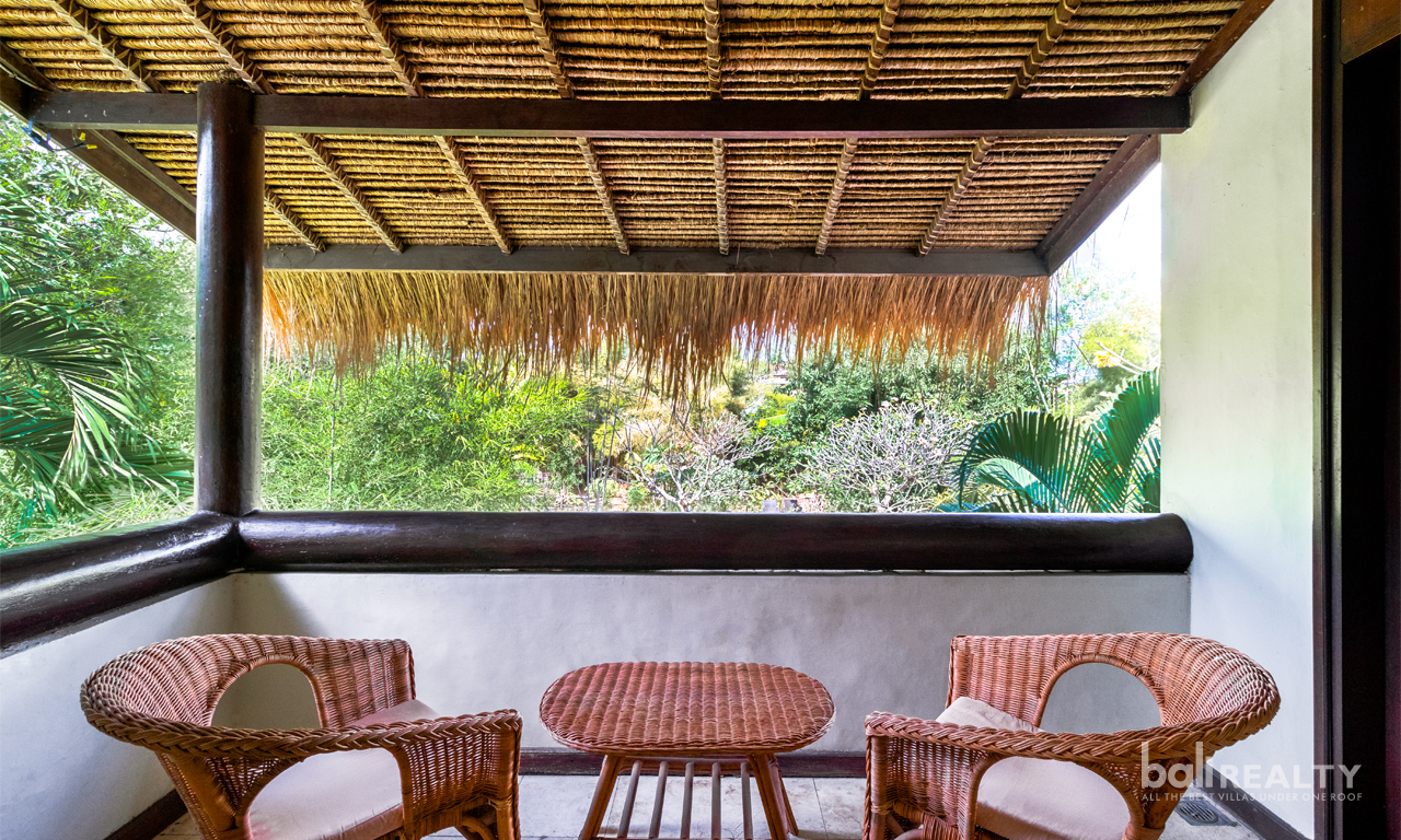 Rarely Available: Freehold Villa in Central Kuta – 3009 — image 16