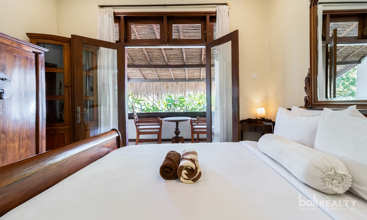 Rarely Available: Freehold Villa in Central Kuta – 3009 — image 17