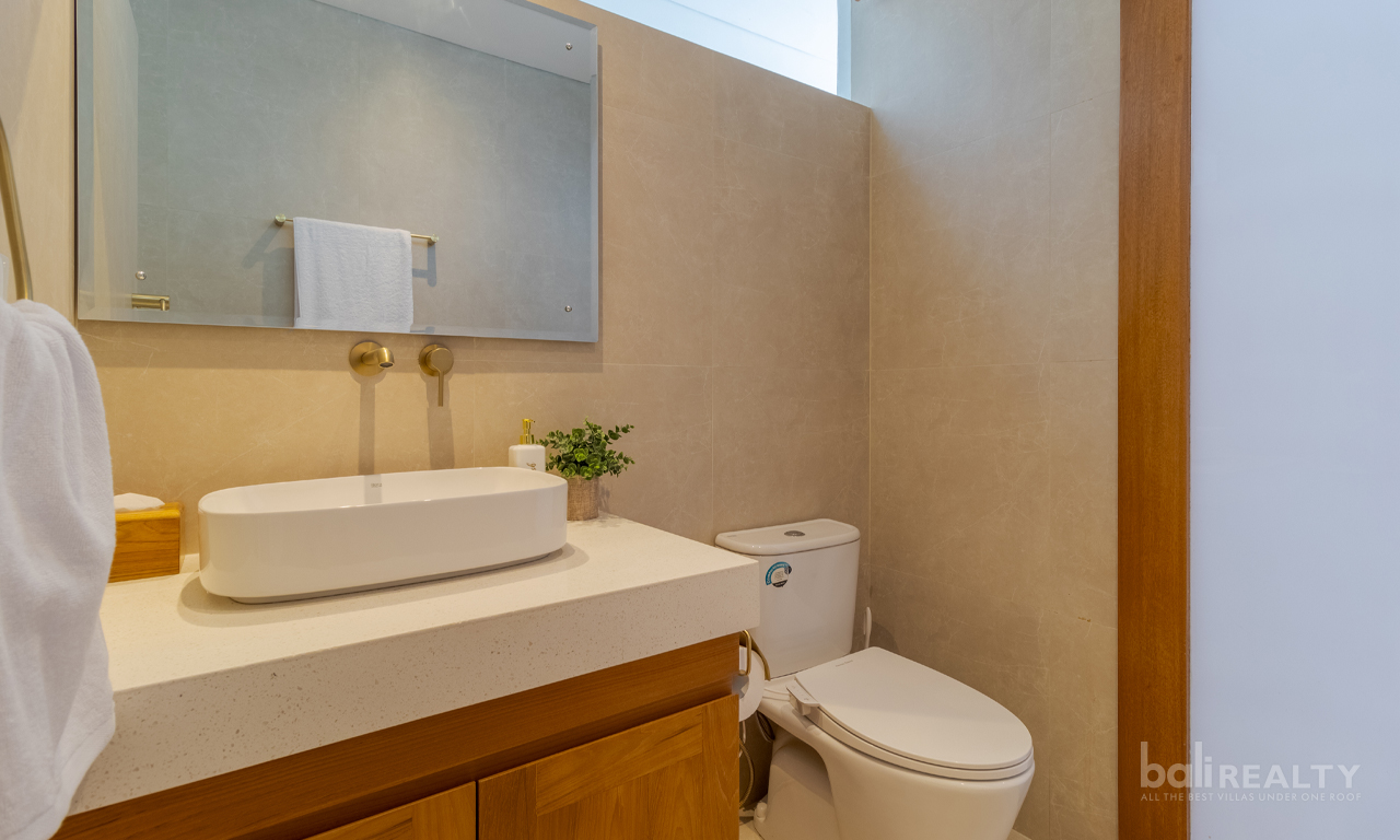 Long Lease Two-Bedroom Villa in Prime Central Legian 2973 — image 10