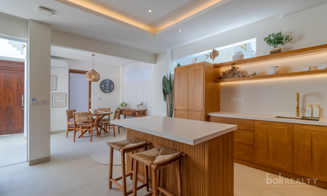 Long Lease Two-Bedroom Villa in Prime Central Legian 2973 — image 2