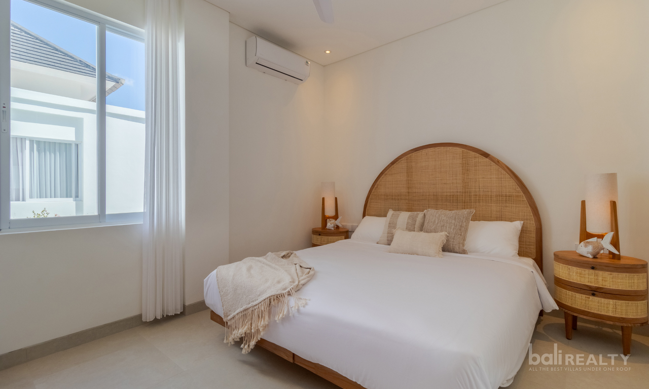 Long Lease Two-Bedroom Villa in Prime Central Legian 2973 — image 6