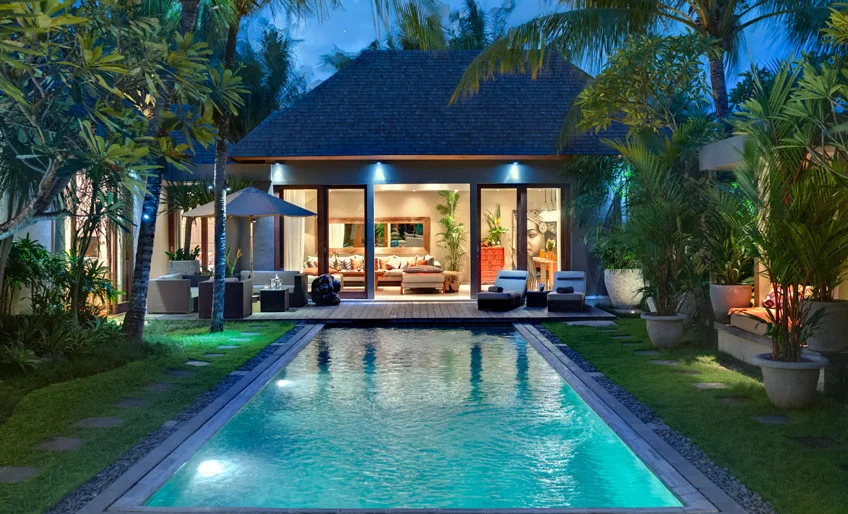Lush 3-Bedroom Seminyak Villa with Private Pool, Chef & Tropical Garden – BVI1572