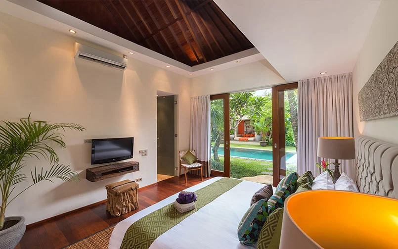 Lush 3-Bedroom Seminyak Villa with Private Pool, Chef & Tropical Garden – BVI1572 — image 4