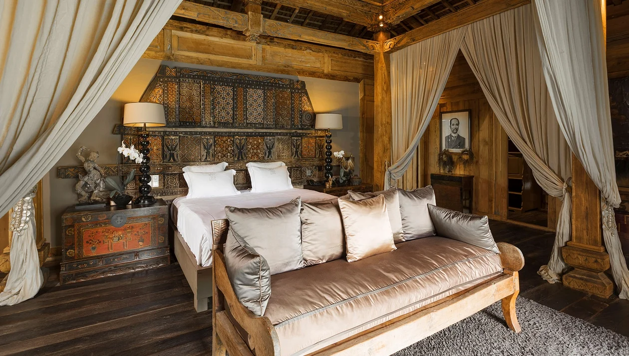 Luxe 5BR Canggu Villa – Heritage Charm, 150m to the Beach – BVI4772 — image 19