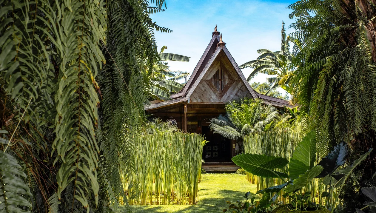 Luxe 5BR Canggu Villa – Heritage Charm, 150m to the Beach – BVI4772 — image 13