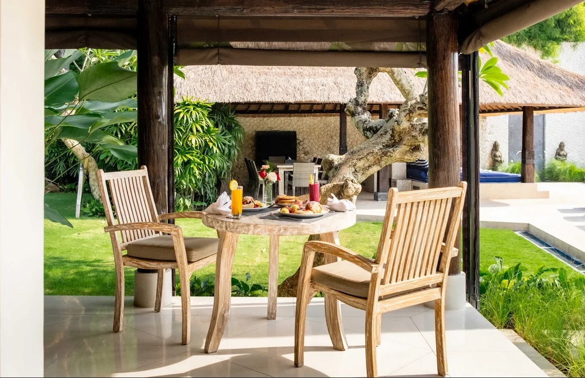 5-Bedroom Villa with Infinity Pool in Canggu – Luxurious Villa — image 12