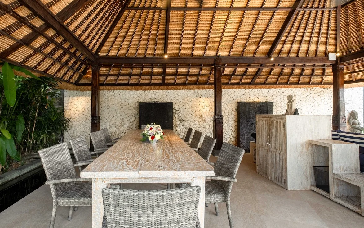 5-Bedroom Villa with Infinity Pool in Canggu – Luxurious Villa — image 16