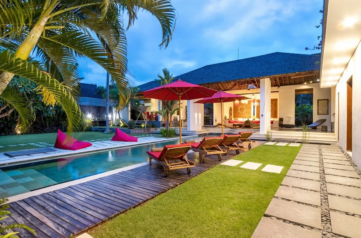 9-Bedroom Private Pool Villa Rental in Seminyak – Luxurious 9-Bedroom Estate — image 14