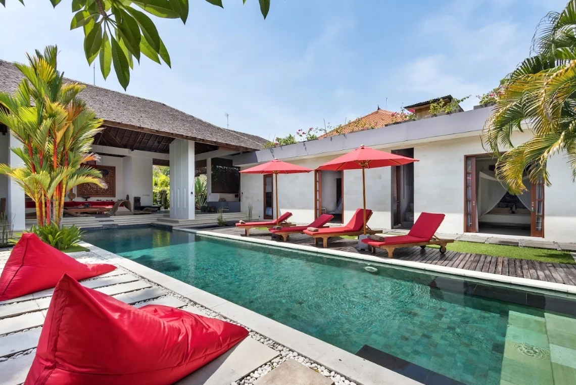 9-Bedroom Private Pool Villa Rental in Seminyak – Luxurious 9-Bedroom Estate — image 6