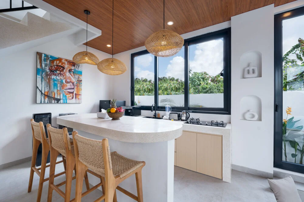 4-Bedroom Villa with Private Pool in Canggu – Luxury Tropical Villa — image 8