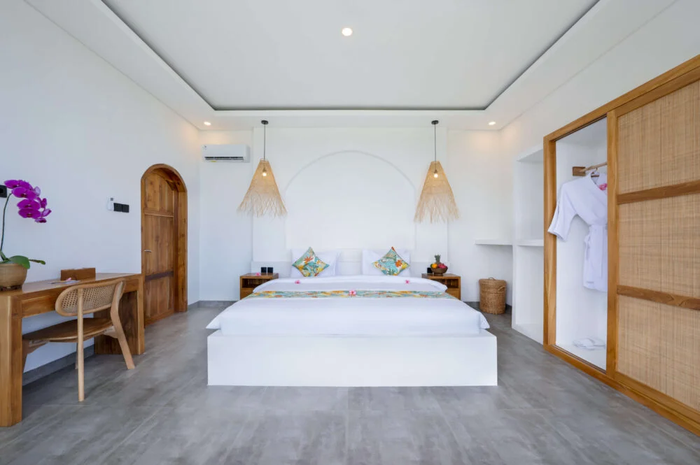 4-Bedroom Villa with Private Pool in Canggu – Luxury Tropical Villa — image 19