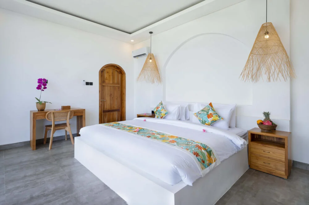 4-Bedroom Villa with Private Pool in Canggu – Luxury Tropical Villa — image 10