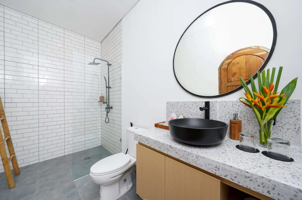 4-Bedroom Villa with Private Pool in Canggu – Luxury Tropical Villa — image 18