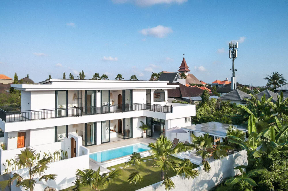 4-Bedroom Villa with Private Pool in Canggu – Luxury Tropical Villa BVI71507