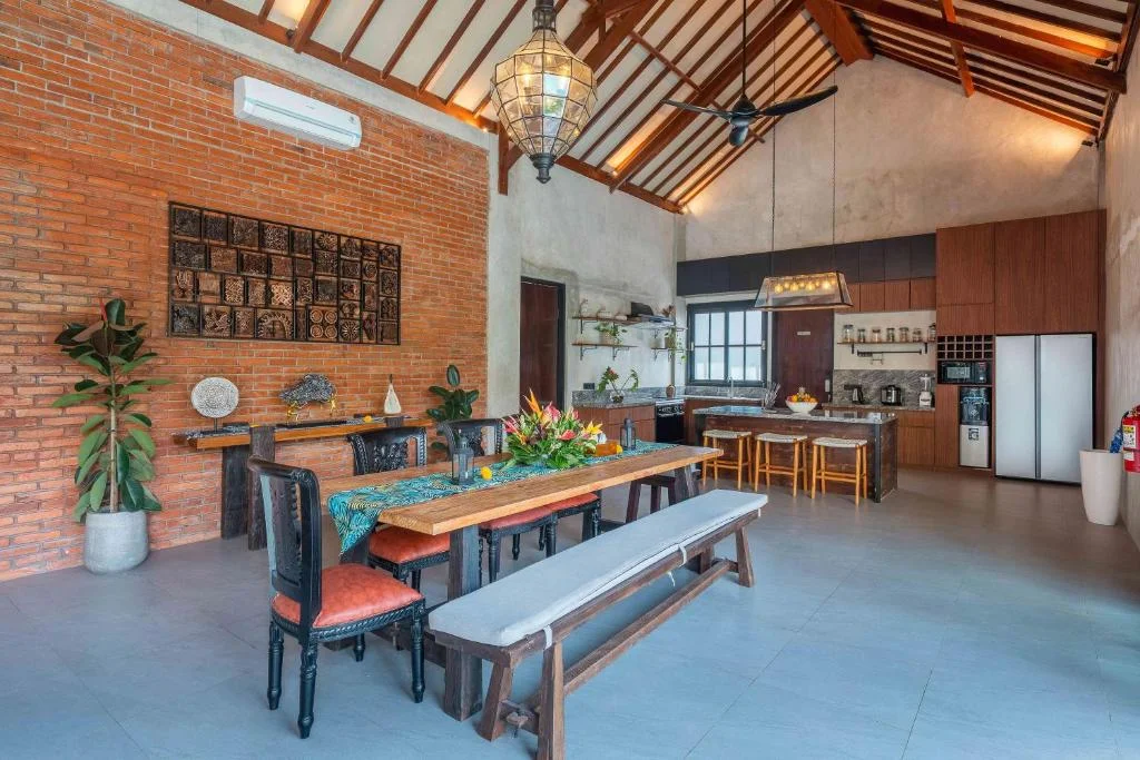 4-Bedroom Villa with Private Pool in Uluwatu – Luxury Villa — image 13