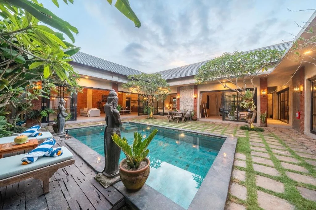 4-Bedroom Villa with Private Pool in Uluwatu – Luxury Villa BVI71662