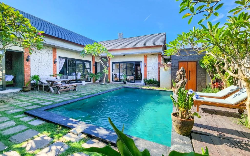 4-Bedroom Villa with Private Pool in Uluwatu – Luxury Villa — image 8