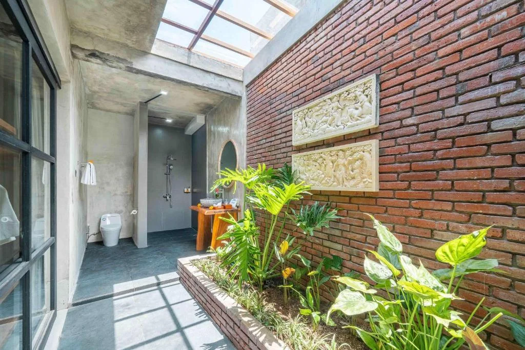 4-Bedroom Villa with Private Pool in Uluwatu – Luxury Villa — image 18