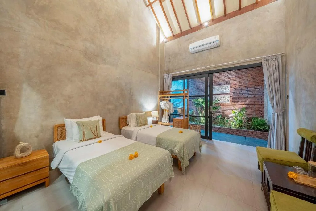 4-Bedroom Villa with Private Pool in Uluwatu – Luxury Villa — image 17
