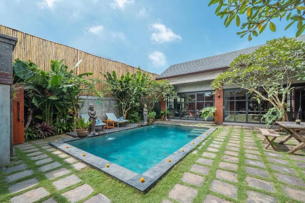 4-Bedroom Villa with Private Pool in Uluwatu – Luxury Villa — image 5