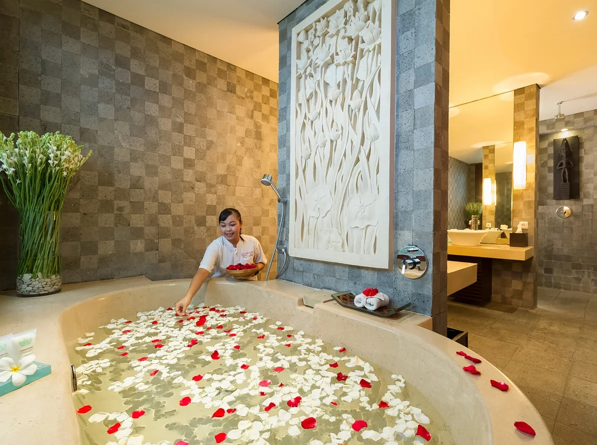 Luxury 7-Bedroom Retreat with Infinity Pool & Rice Field Views in Tanah Lot – BVI3024 — image 11
